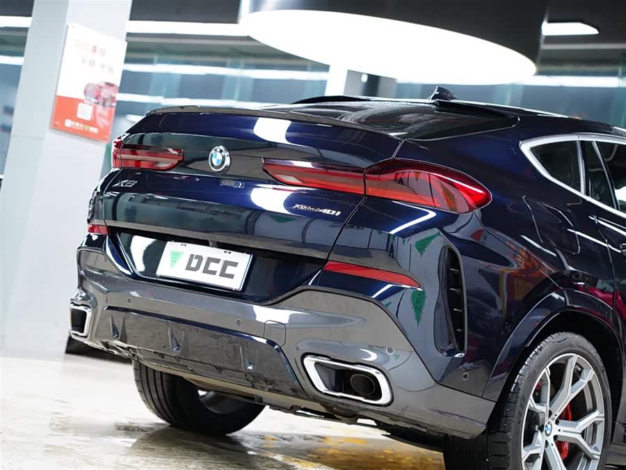 BMW X6 2021 car image #6