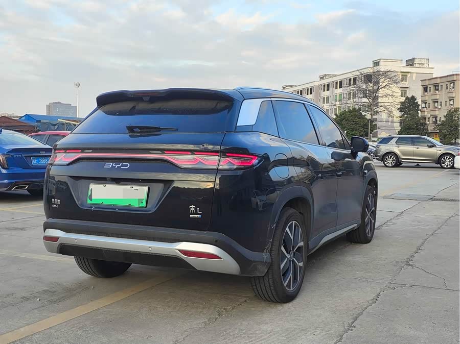 BYD SongL DM-i 2025 car image #6