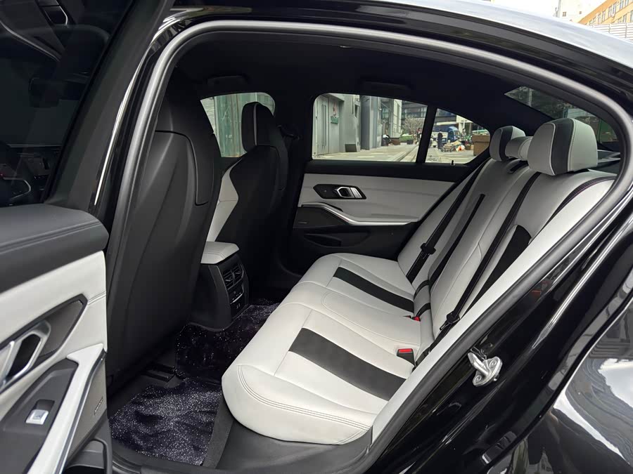 宝马 宝马M3 2025 汽车图片 #6