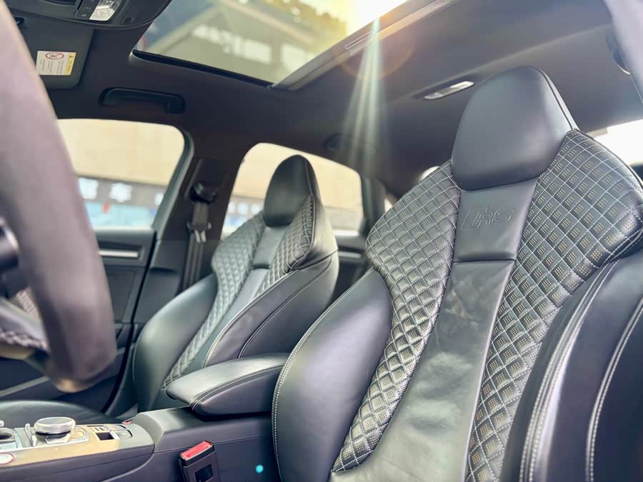 奥迪 奥迪RS 3 2017 汽车图片 #6