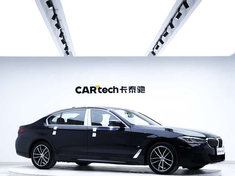 BMW 5 Series 2022 car image #6