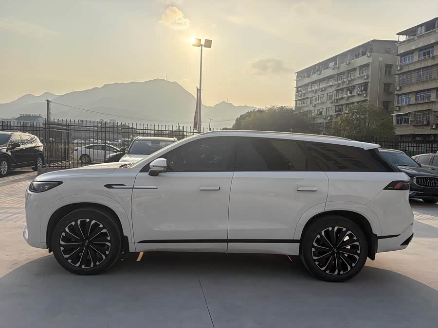 Chery Tiggo 9 2023 car image #6