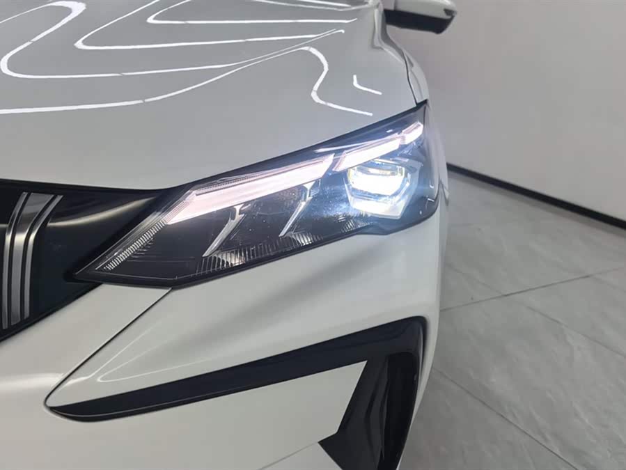 GEELY Binray 2024 car image #6