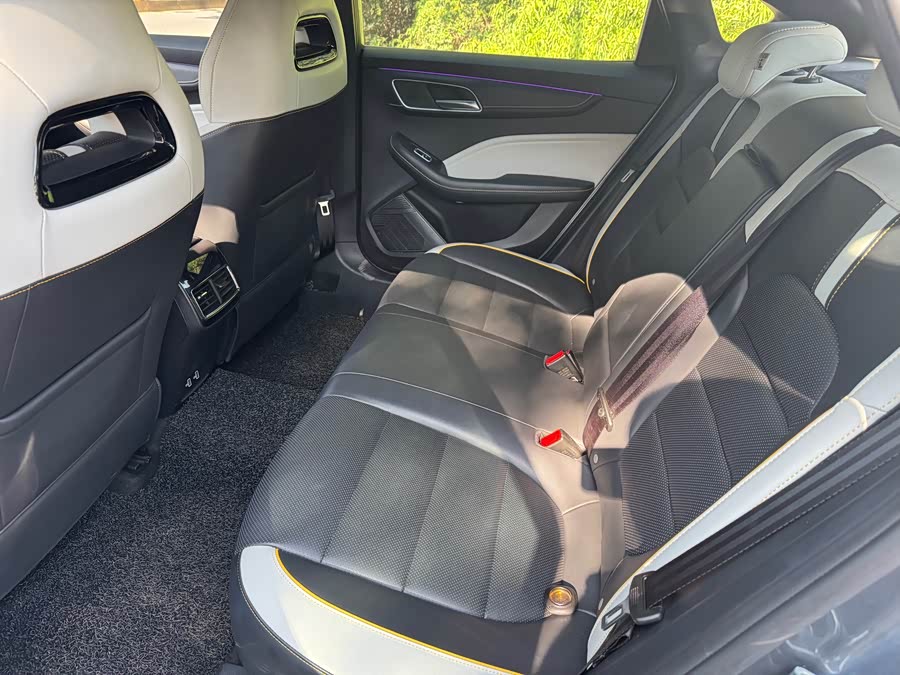 MG 6 2021 car image #6