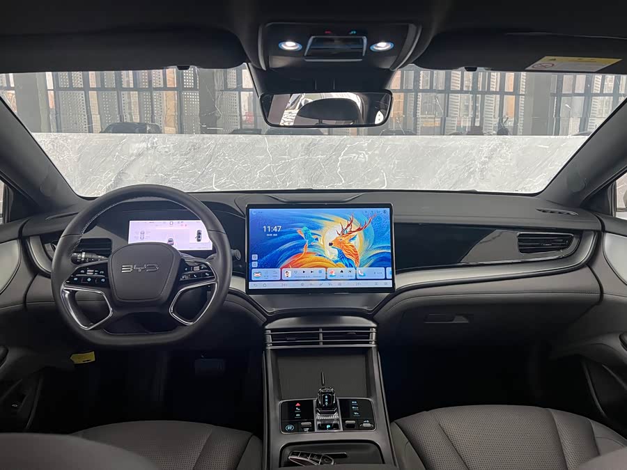 BYD Seal 07 DM-i 2024 #6 BYD Seal 07 DM-i 2024 car image #6