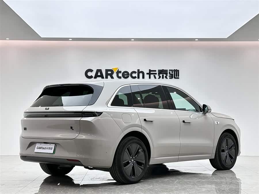 Li L6 2024 صورة سيارة #6