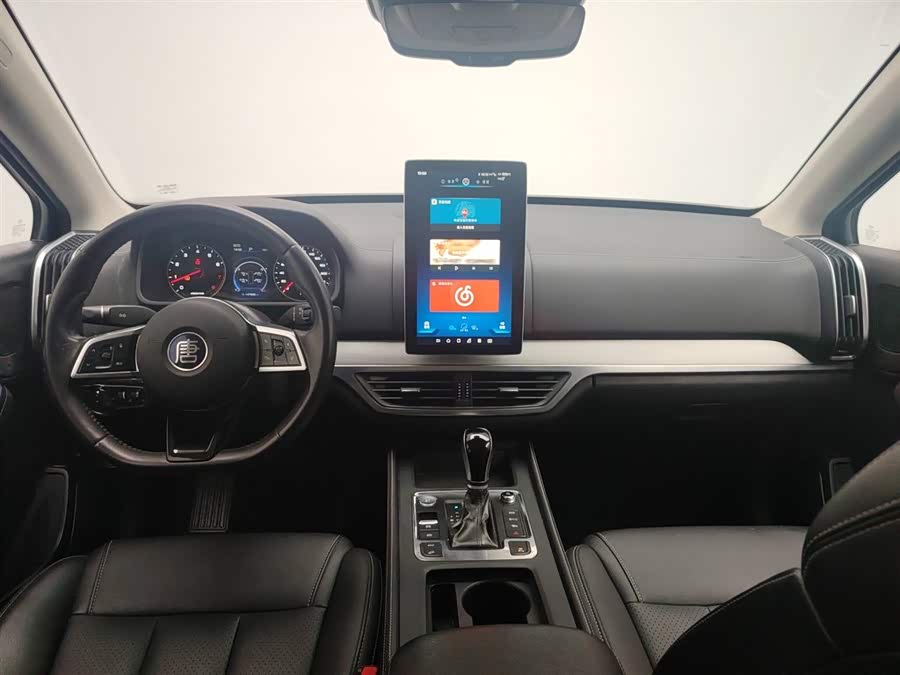 BYD Tang 2018 изображение автомобиля #6