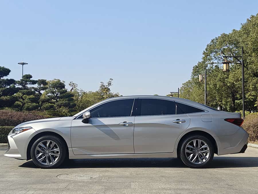 Toyota Avalon 2021 immagine di auto #6