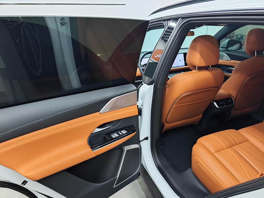 Xpeng G9 2023 immagine di auto #6