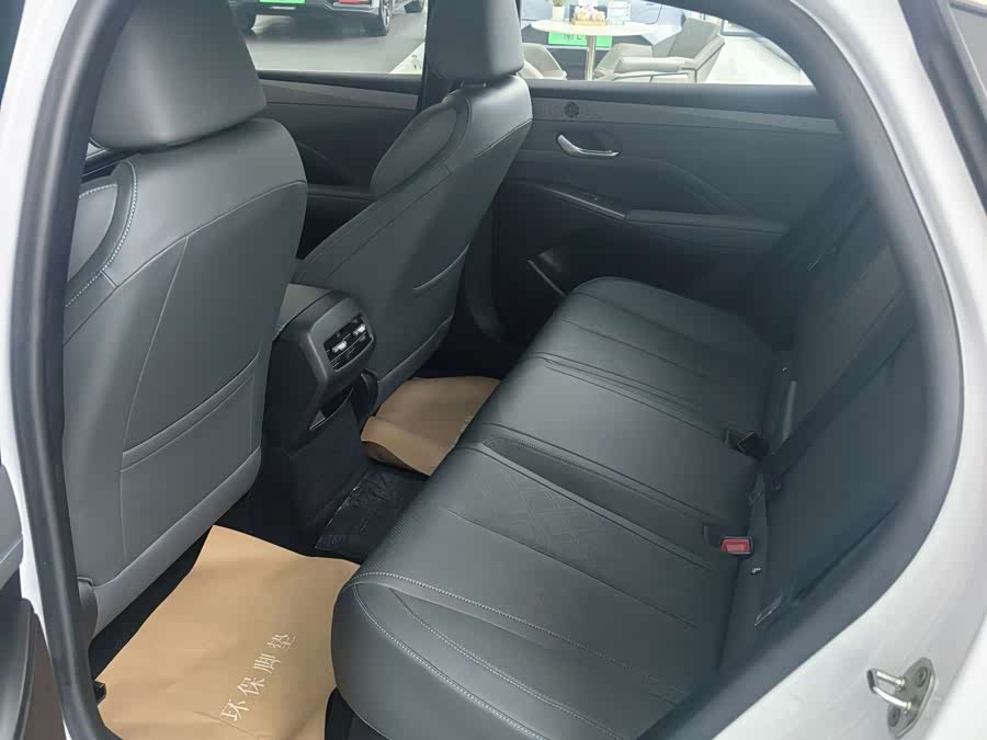 BYD Qin Plus 2025 #6 BYD Qin Plus 2025 صورة سيارة #6