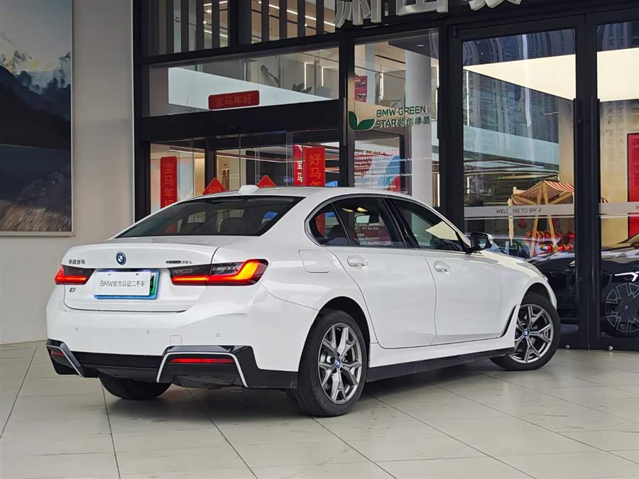 BMW i3 2024 #6 BMW i3 2024 car image #6