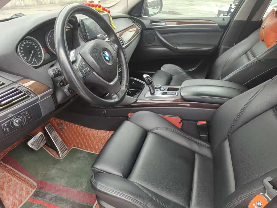 BMW X6 2010 immagine di auto #6
