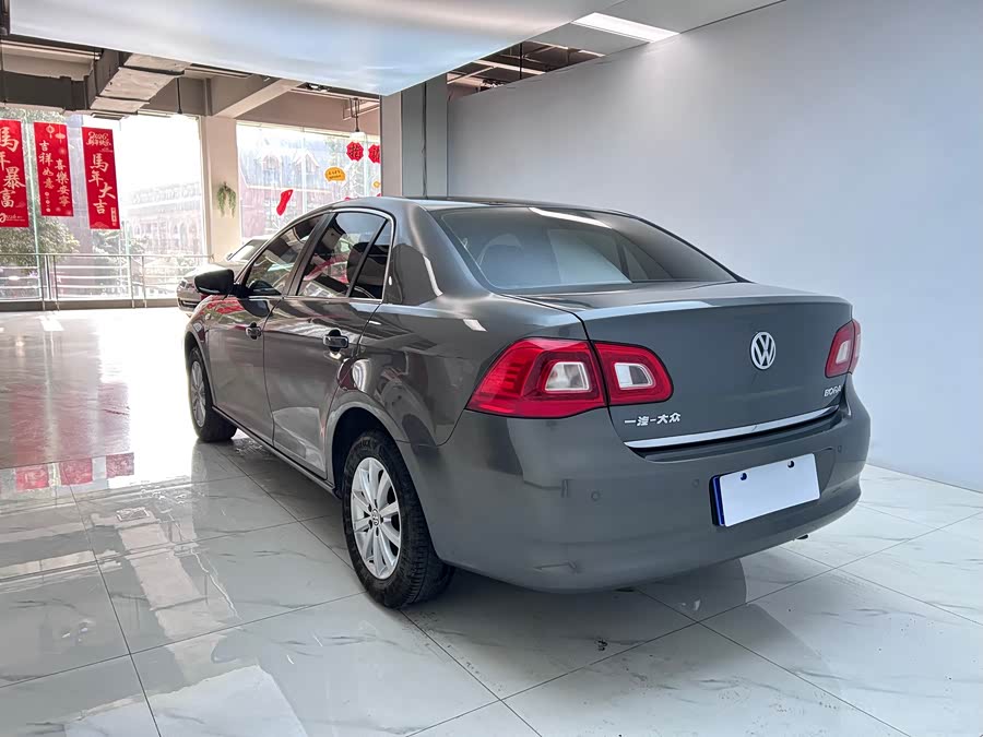 Volkswagen Bora 2012 immagine di auto #6