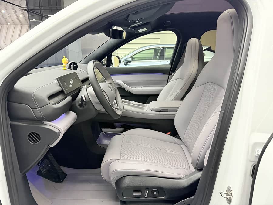 蔚来 蔚来EC6 2024 汽车图片 #6