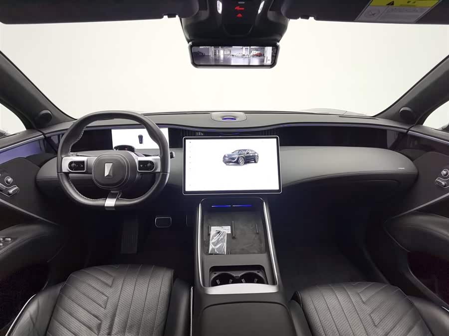 Avatr 11 2023 car image #6