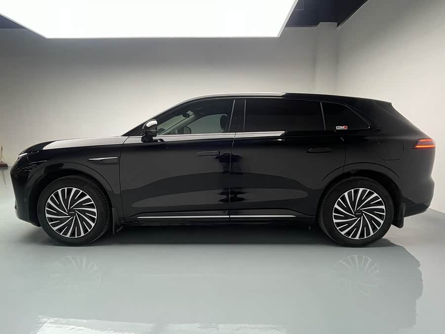 Exceed Stellar Era ET 2024 car image #6