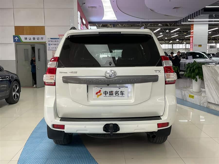 Toyota Land Cruiser Prado 2017 car image #6