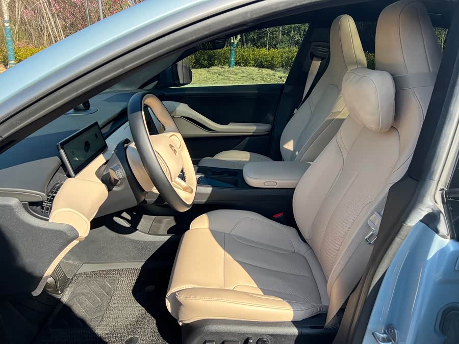 蔚来 蔚来ET5 2022 汽车图片 #6