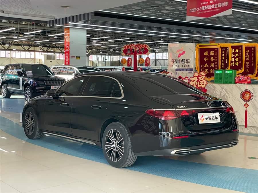 Mercedes-Benz E Class 2024 car image #6