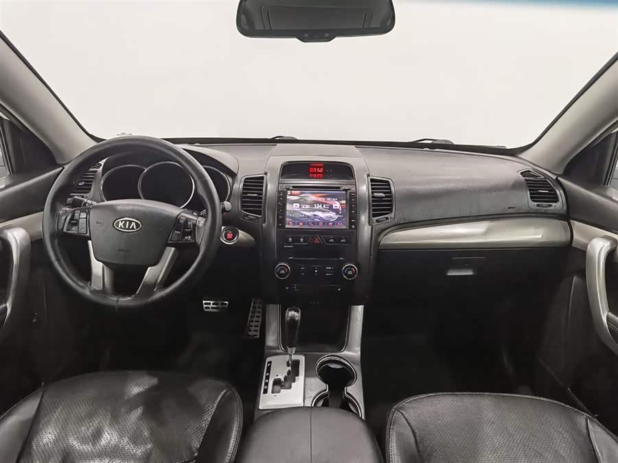 起亚 索兰托 2012 汽车图片 #6