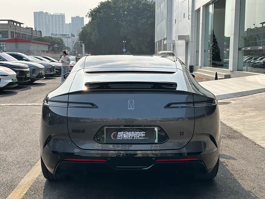 Avatr 12 2024 #6 Avatr 12 2024 car image #6