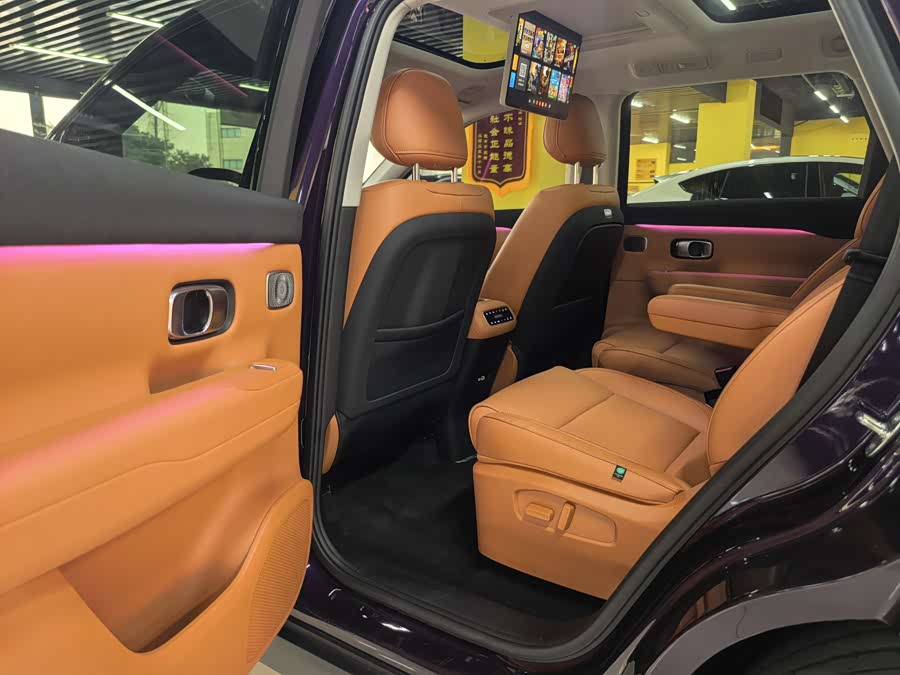 零跑汽车 零跑C16 2025 汽车图片 #6