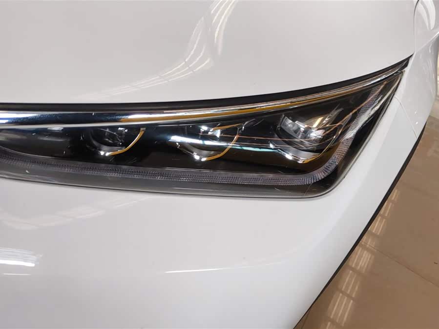 BYD Tang 2019 #6 BYD Tang 2019 car image #6