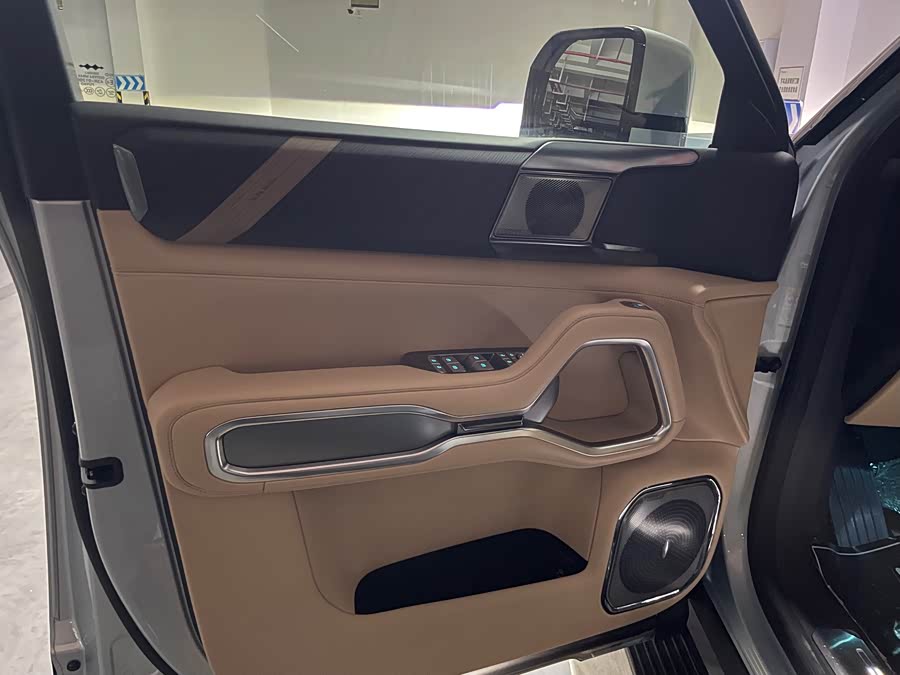 FangChengBao Leopard 8 2024 image de voiture #6