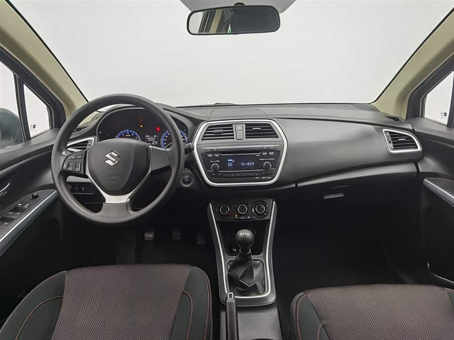 Suzuki S-Cross 2014 صورة سيارة #6