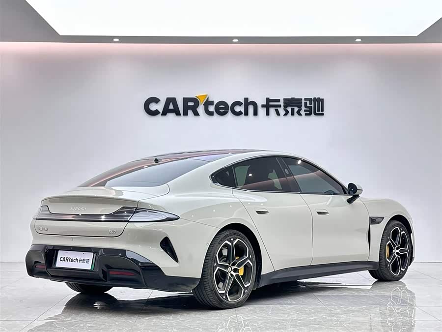 MI SU7 2024 car image #6