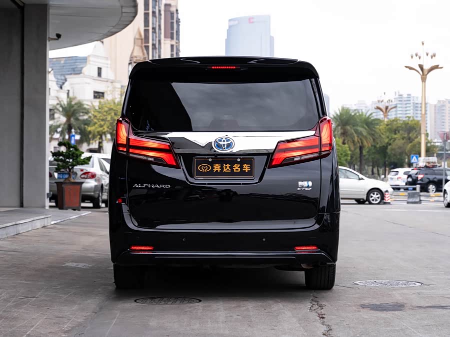Toyota Alphard 2019 car image #6
