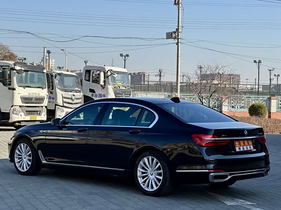 BMW 7 Series 2016 car image #6