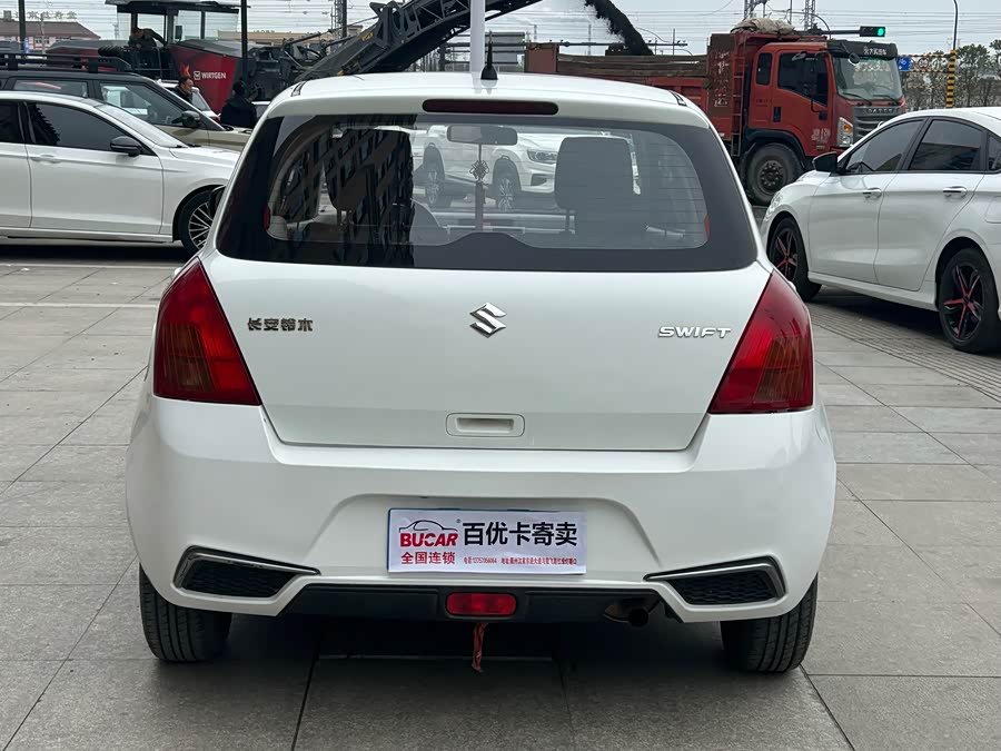 Suzuki Swift 2016 car image #6