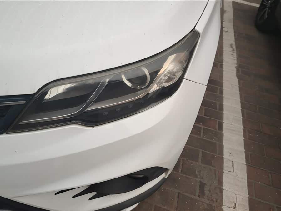 Soueast DX3 2016 صورة سيارة #6