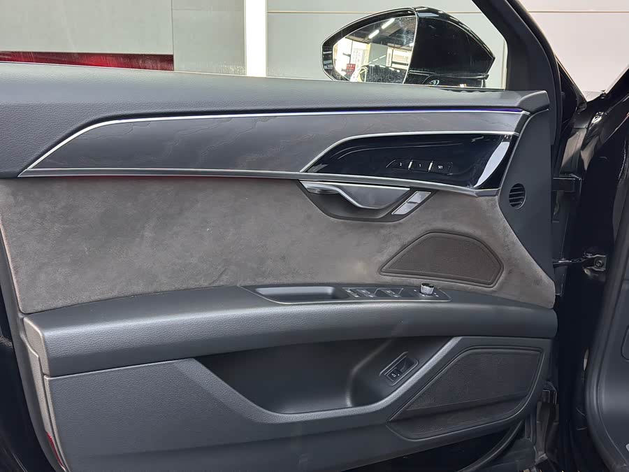 Audi A8 2019 imagem de carro #6