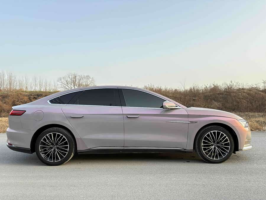 BYD Han 2021 car image #6