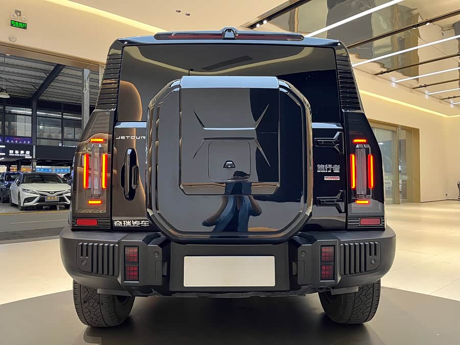Jetour Traveller 2023 car image #6