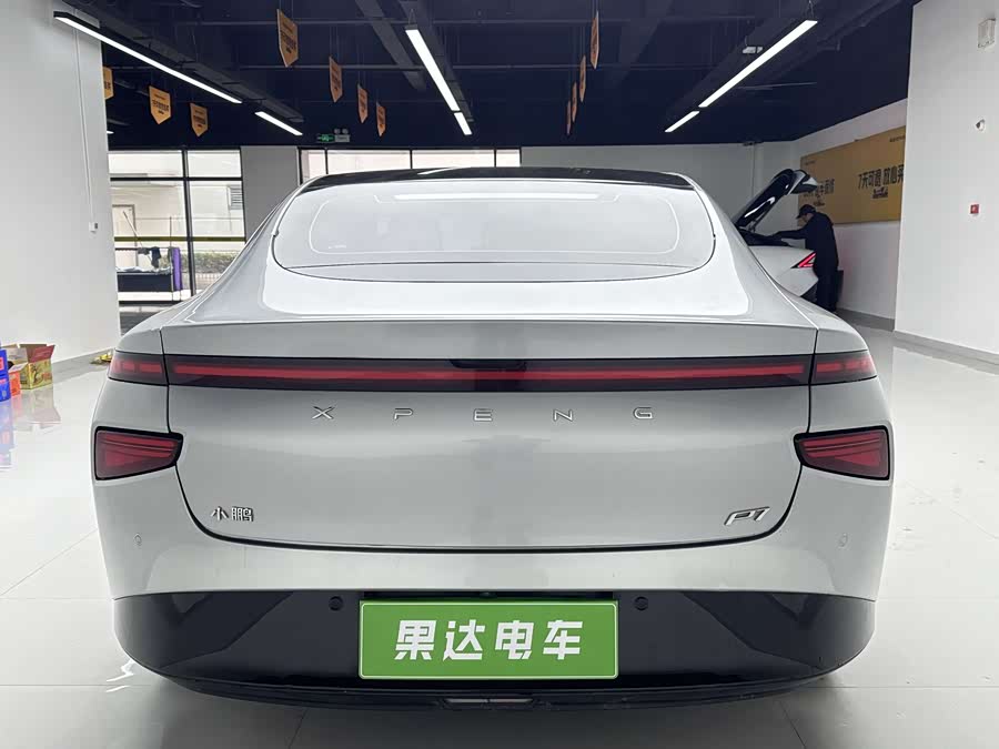 Xpeng P7 2022 image de voiture #6