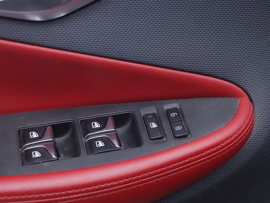 Changan UNI-T 2020 car image #6