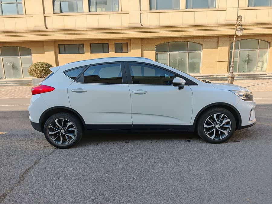 GEELY Emgrand GS 2020 car image #6
