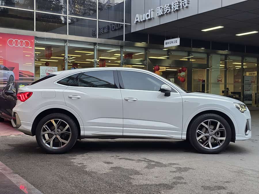 Audi Q3 Sportback 2020 изображение автомобиля #6