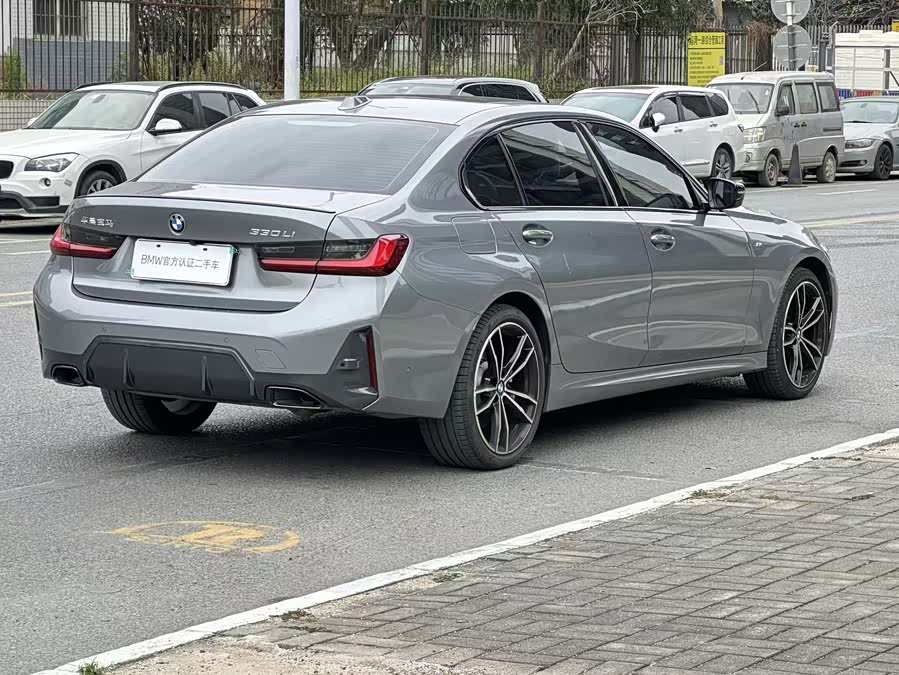 BMW 3 Series 2024 #6 BMW 3 Series 2024 car image #6