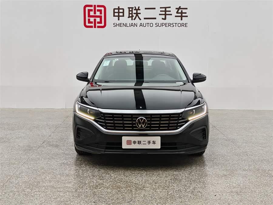 Volkswagen Passat 2023 car image #6