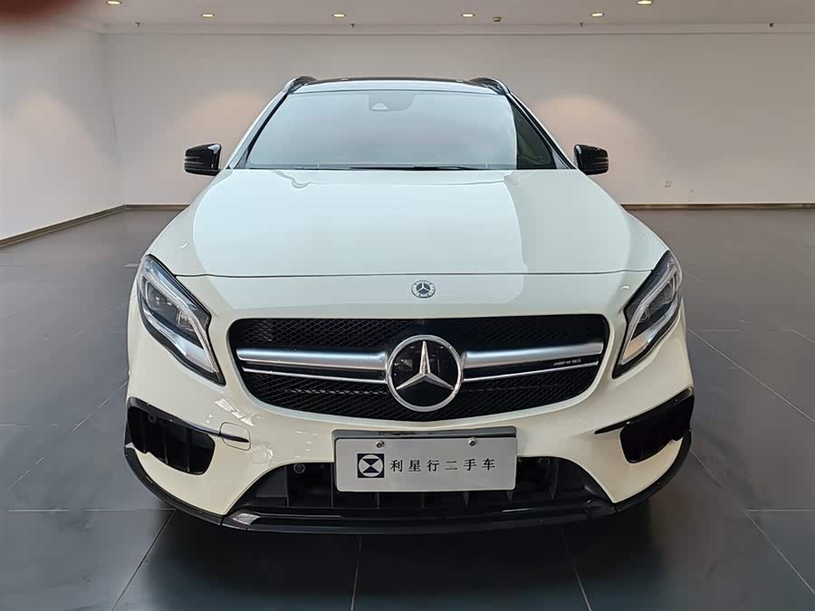 Mercedes-Benz GLA AMG 2018 car image #6