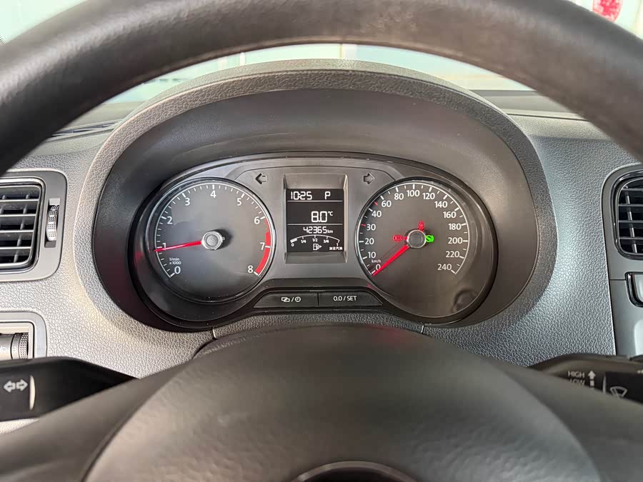 Volkswagen Polo 2016 immagine di auto #6