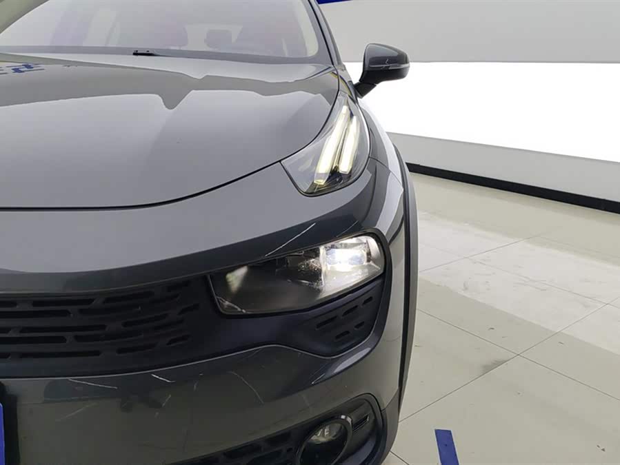 Lynk & Co 02 2020 car image #6