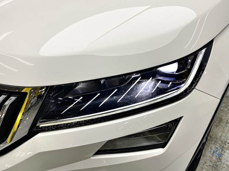 Skoda Kodiaq 2021 immagine di auto #6