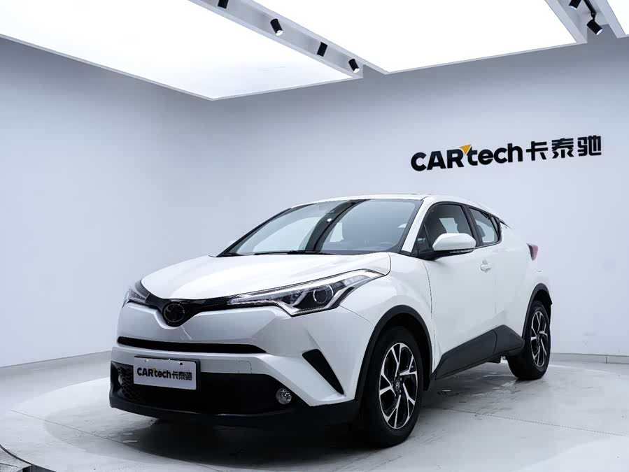 Toyota C-HR 2021 immagine di auto #6