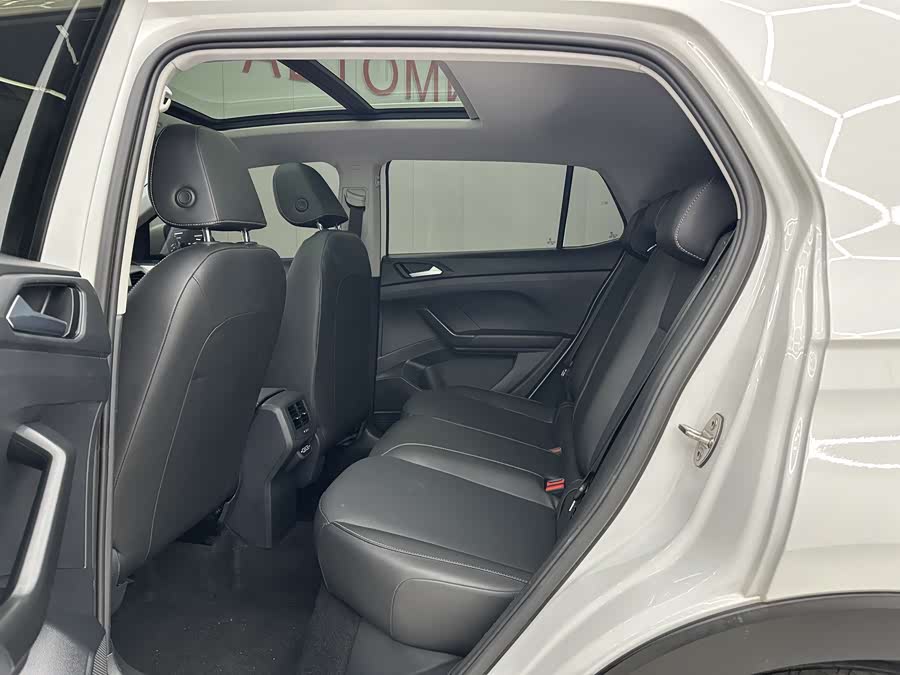 Volkswagen Tacqua 2022 #6 Volkswagen Tacqua 2022 car image #6