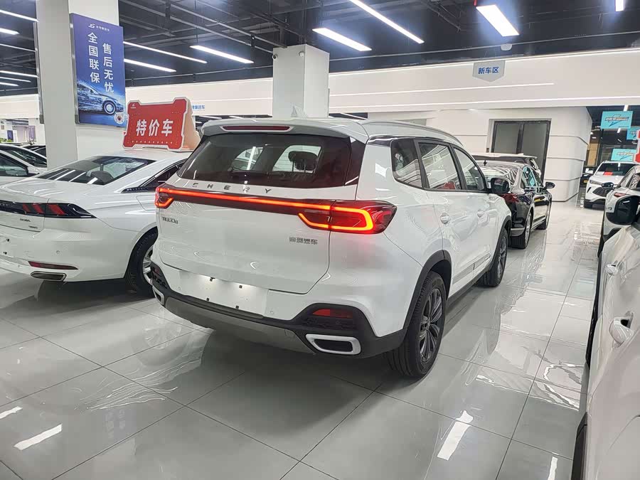 Chery Tiggo 8 immagine di auto #6